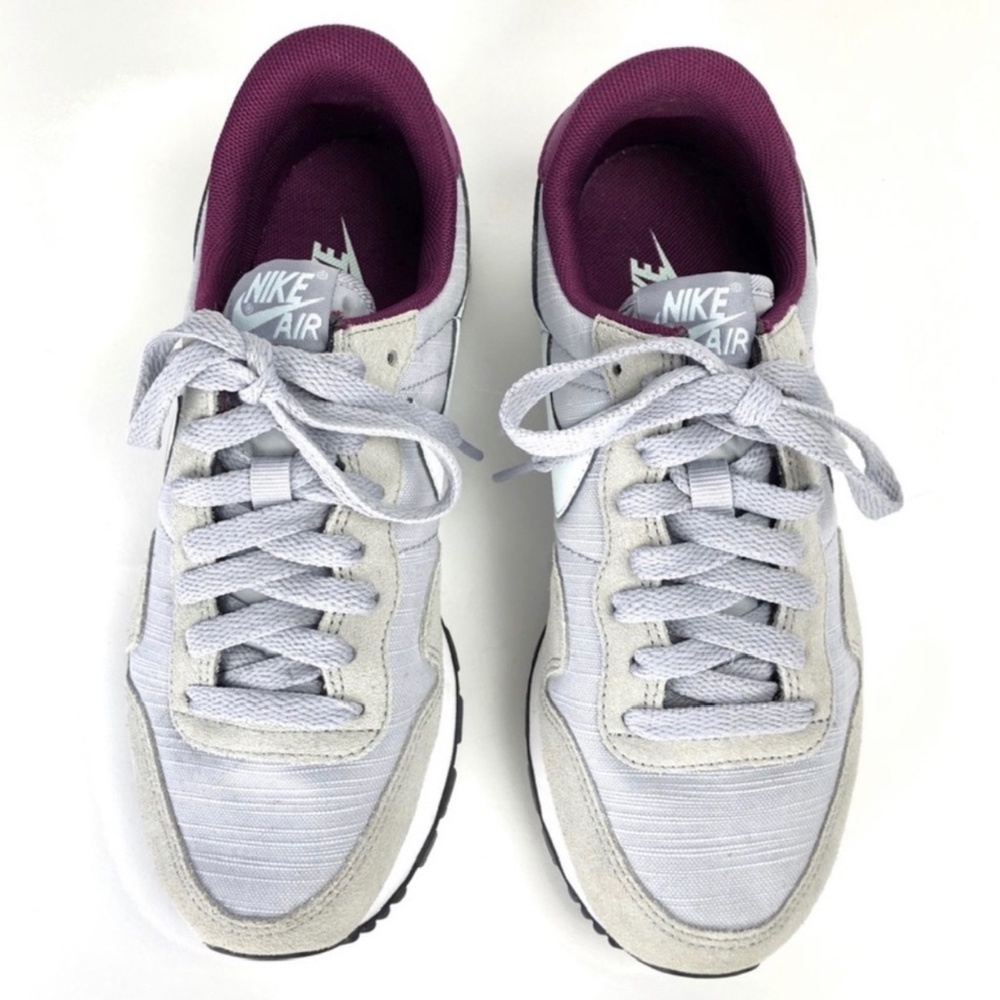 Women's Nike Air Waffle Sneakers